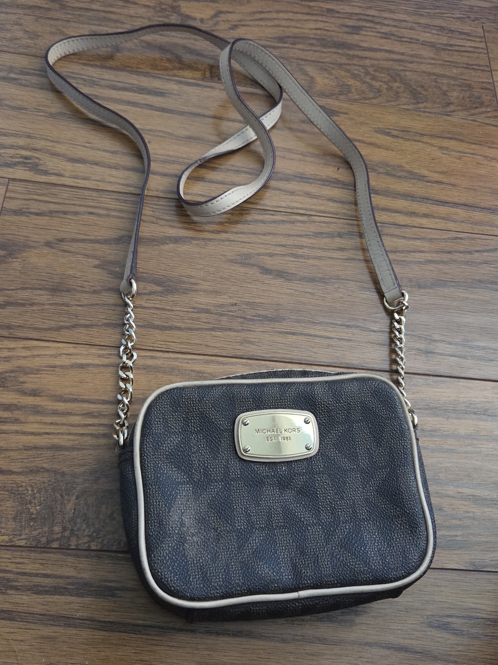 Michael Kors Crossbody Bag